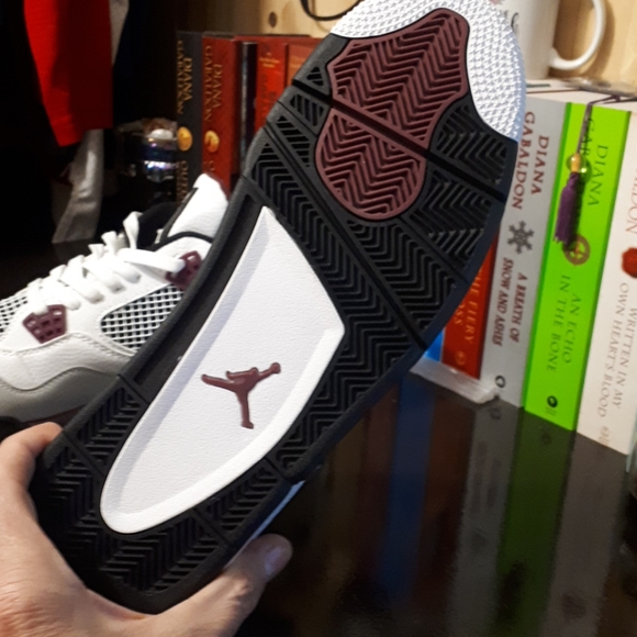 Shoes - Picture 3 of 4